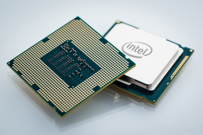 Dziura w procesorach Intel