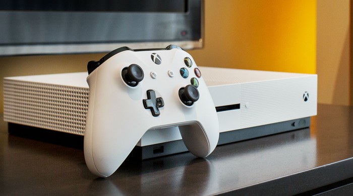 Xbox One S w Wielkiej Brytanii sprzedaje si o prawie 1000% lepiej od PlayStation 4