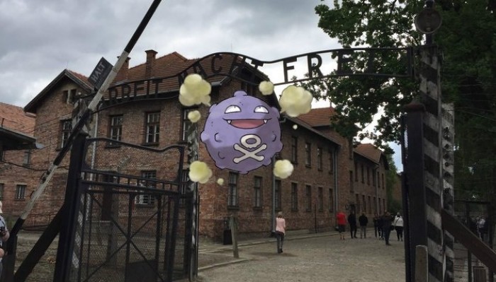 Gracze Pokemon Go api Pokemony w Auschwitz