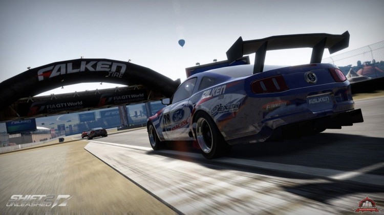 Need for Speed: Shift 2 przebije Gran Turismo 5